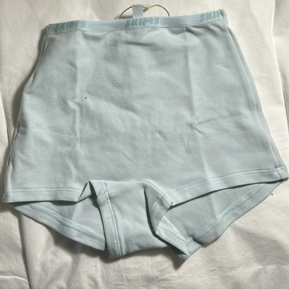 Xxs SKIMS Light Blue High-Waist Briefs - Picture 2 of 4
